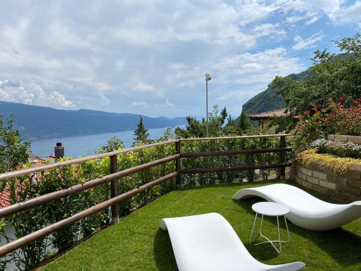 La Terrazza Sul Lago, Gtsgroup Tignale Exterior foto